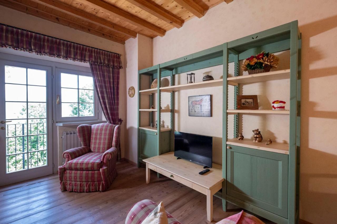 Contessa Pace - Luxury Flat Apartment Selvino Bagian luar foto
