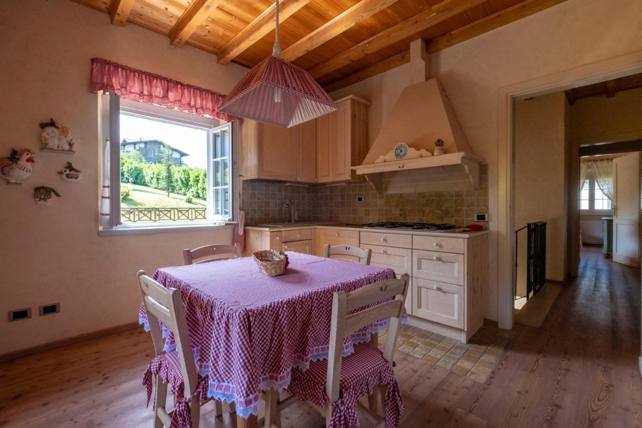 Contessa Pace - Luxury Flat Apartment Selvino Bagian luar foto